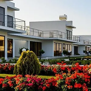 Cosmopolis Multi-venue Ξενοδοχείο με διαμερίσματα